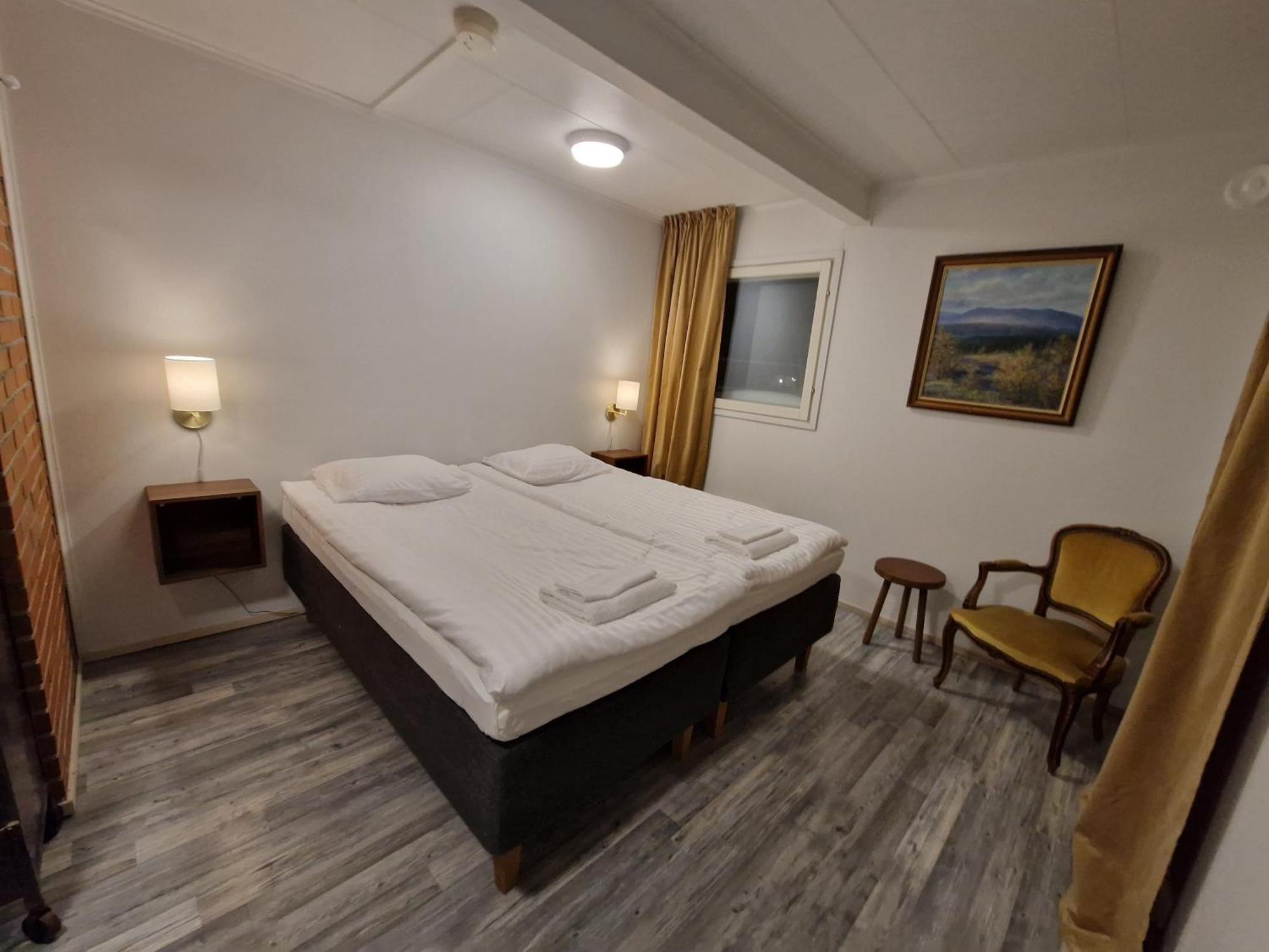 The Sleeping Bear Hotel Inari Buitenkant foto